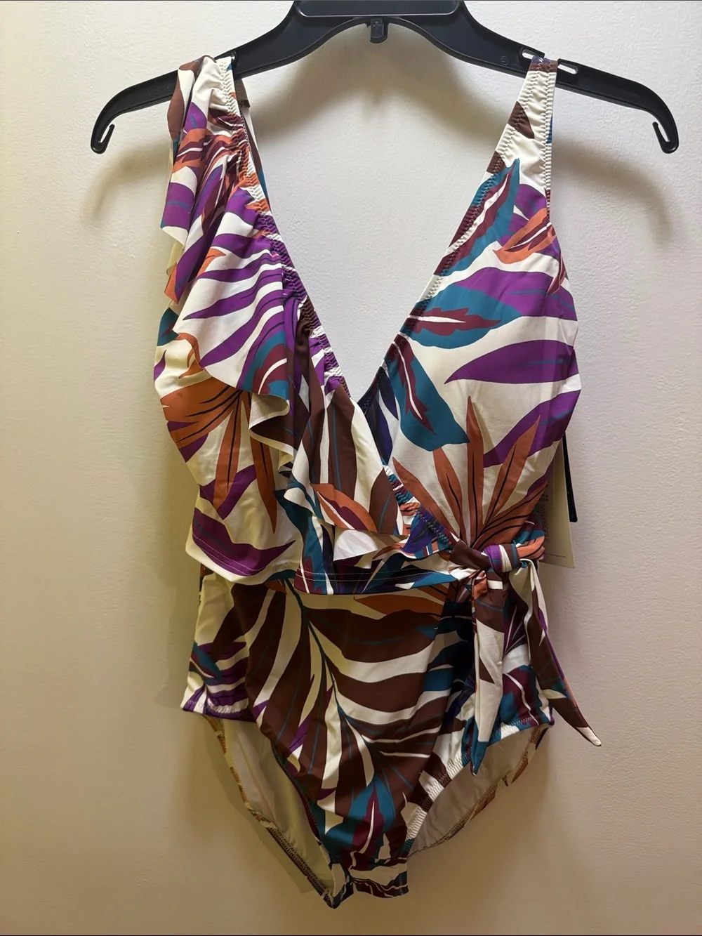 NWT Gottex one piece swimsuit.